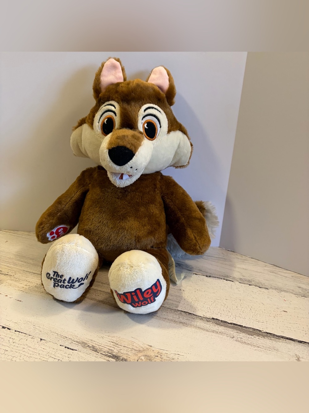 Build-A-Bear The Great Wolf Pack Wiley Wolf